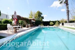 Chalet en venta en Villarreal, Vila Real photo 0