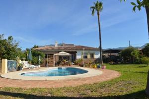 Chalet en venta en Mijas, Mijas photo 0