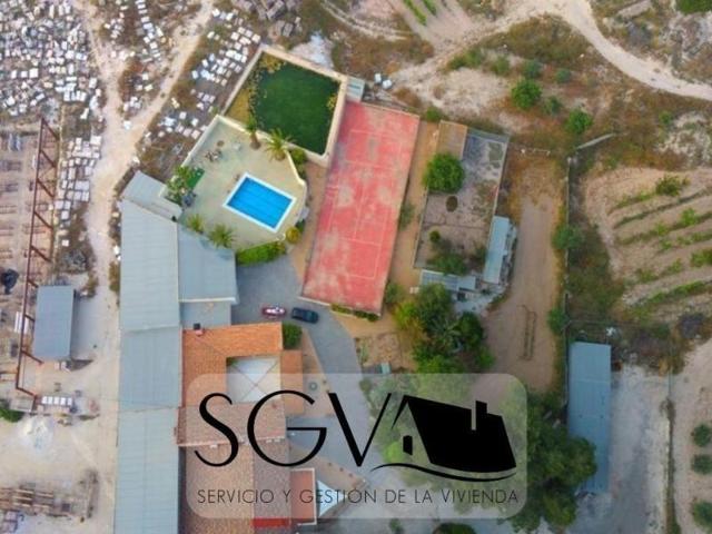 Casa con terreno en venta en Monovar-Monover, Peñetes photo 0