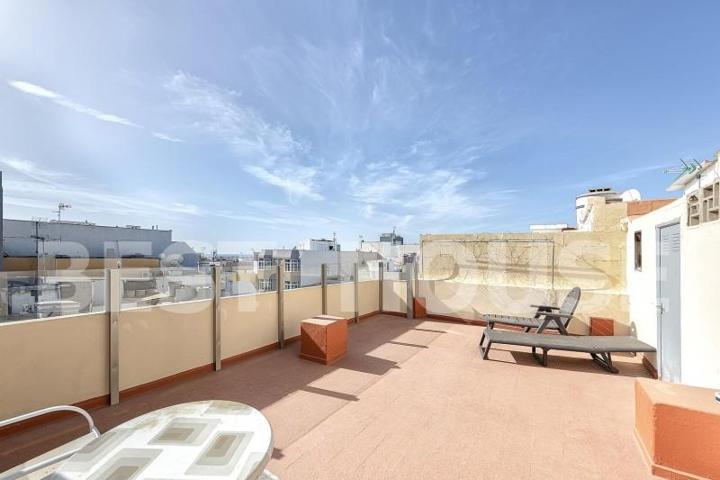 Edificio en venta en Mogán, Arguineguín Casco photo 0
