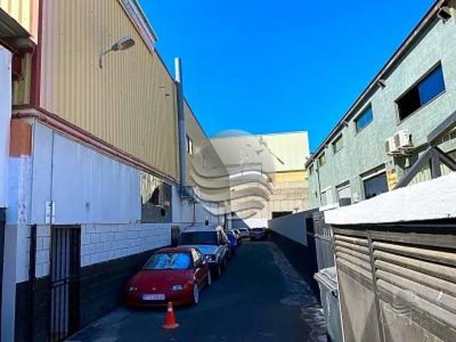 Nave industrial en venta en Adeje, Calle Tinerfe el Grande, 38670 photo 0