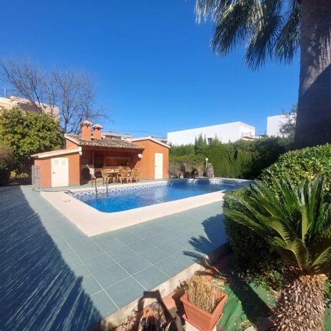 Chalet en venta en Denia, Las Marinas photo 0