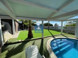 Chalet en venta en Almuñécar, Urbanizaciones photo 0