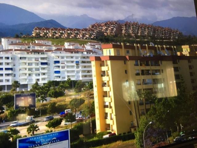 Apartamento en venta en Marbella, Los Naranjos-Las Brisas photo 0