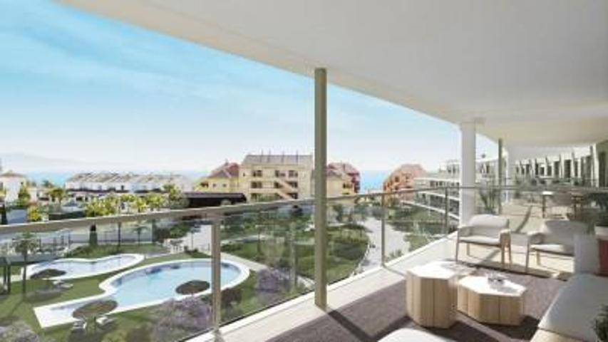 Piso en venta en Manilva, Costa del Sol Occidental - Área de Estepona photo 0