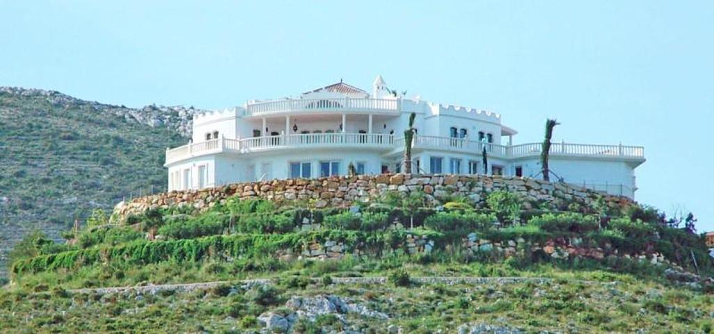 Chalet en venta en Denia, Montgo photo 0