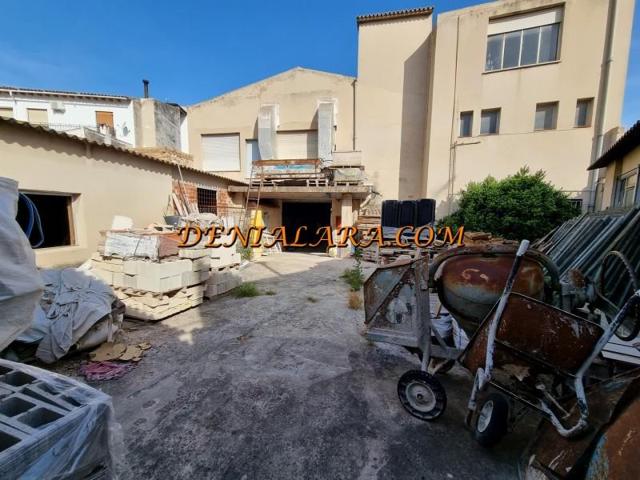 Nave industrial en venta en Pedreguer, Casco urbano photo 0