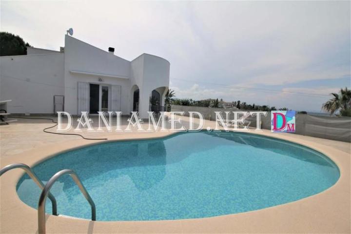 Chalet en venta en Denia, Monte Pego photo 0