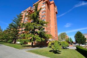 Local comercial en venta en Aranda de Duero photo 0