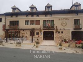 Edificio en venta en Sepúlveda, Calle Alfonso VI, 40300 photo 0