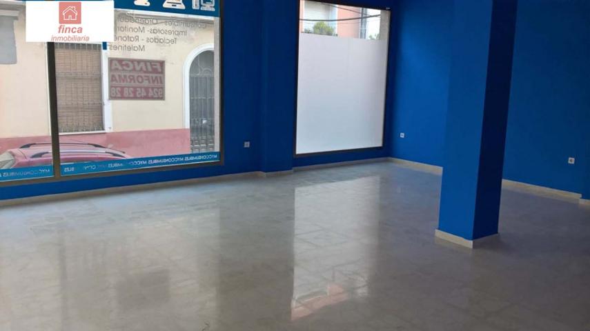 Local comercial en venta en Montijo, CENTRO photo 0