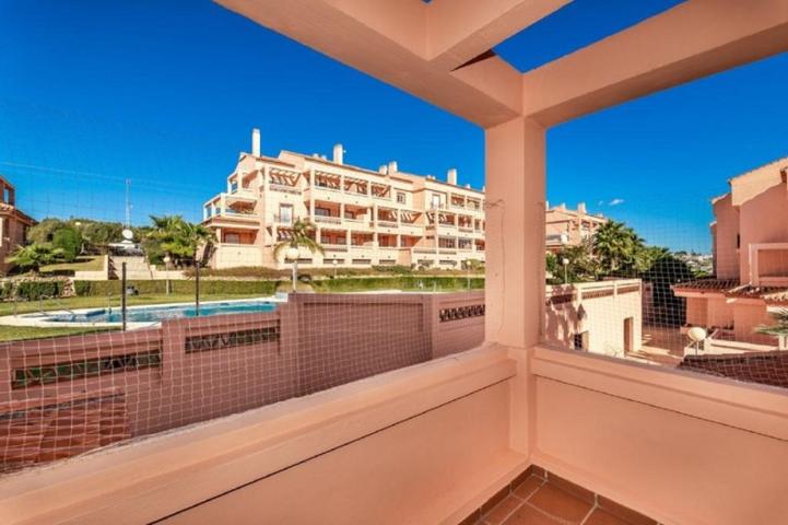 Apartamento en venta en Mijas, El faro photo 0