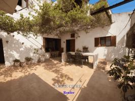 Casa en venta en Campanet photo 0