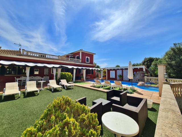 Casa con terreno en venta en Llucmajor photo 0