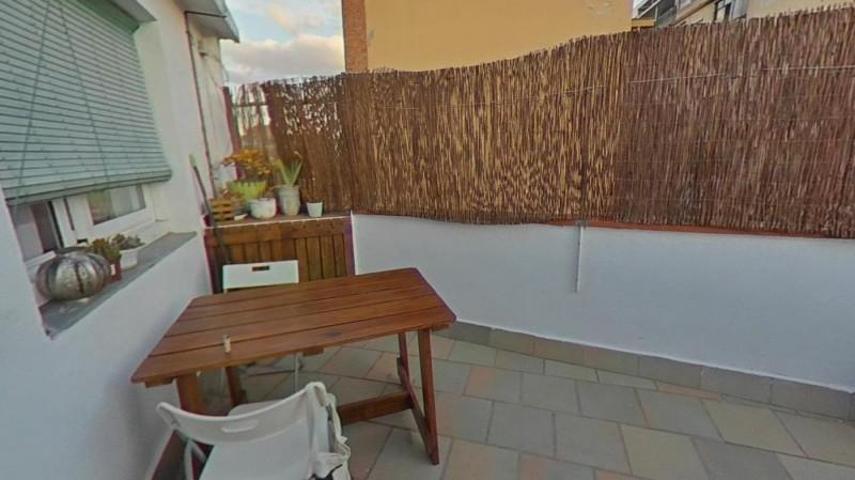 Edificio en venta en Sant Andreu de la Barca, Centro photo 0