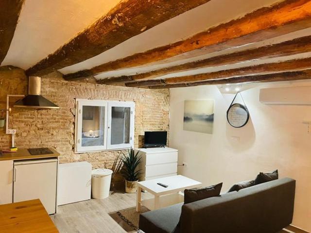 Casa en venta en Barcelona, El Raval photo 0