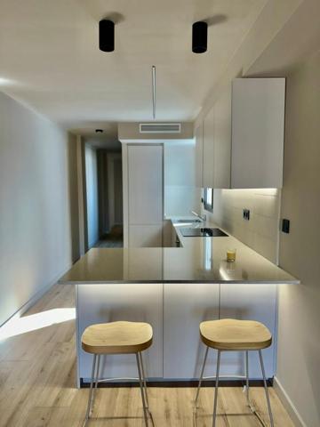 Edificio en venta en Santa Coloma de Gramenet, Centre photo 0