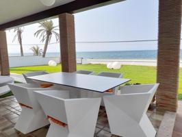 Chalet en venta en Denia, Las marinas photo 0