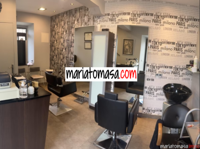 Local comercial en venta en Getxo, Getxo photo 0