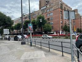 Local comercial en venta en Bilbao, Bilbao photo 0