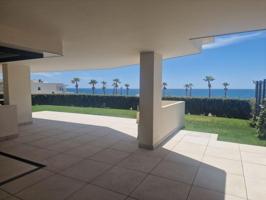 Piso en venta en Estepona, Costa del Sol Occidental - Área de Estepona photo 0