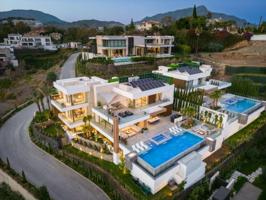 Chalet en venta en Benahavís, Costa del Sol Occidental-Área de Marbella photo 0