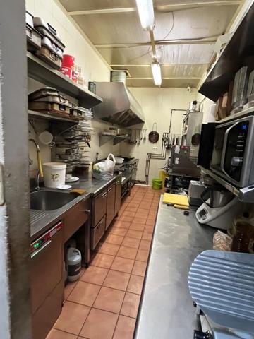 Local comercial en venta en Alforja photo 0