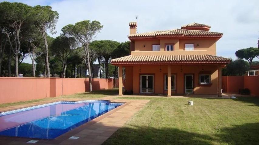Chalet en venta en Chiclana de la Frontera, Coto San José photo 0