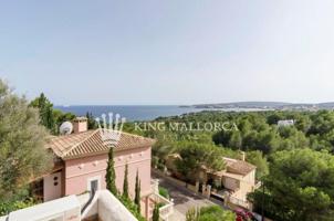 Chalet en venta en Calvia photo 0