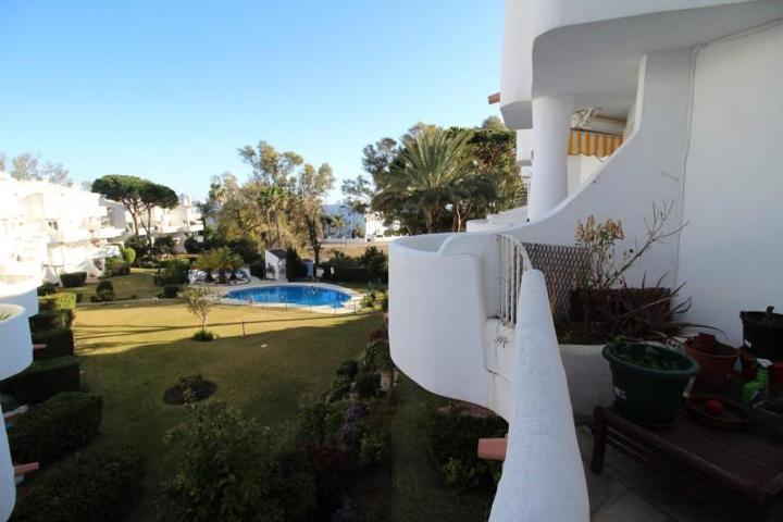 Duplex en venta en Mijas Costa, Calahonda photo 0