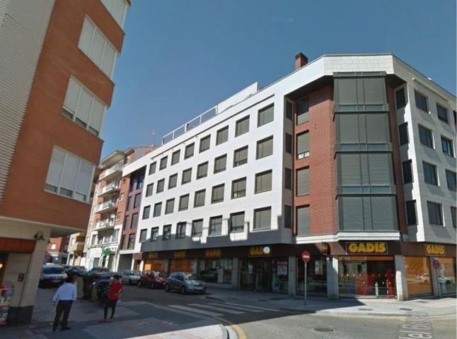Aticos en venta en Palencia photo 0