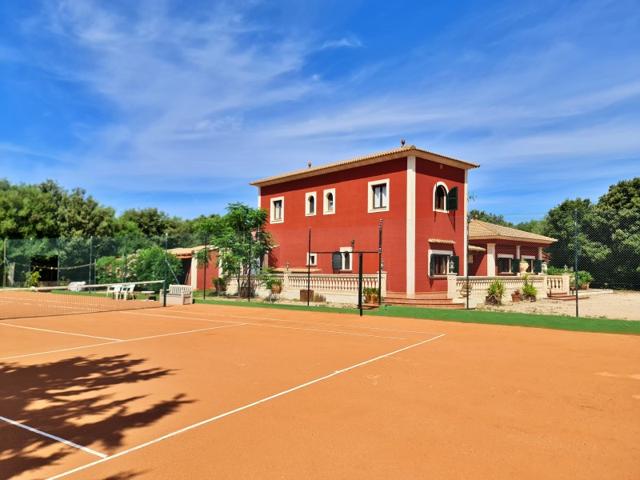 Casa con terreno en venta en Llucmajor photo 0