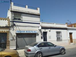 Local comercial en venta en Huelva, Isla Chica photo 0