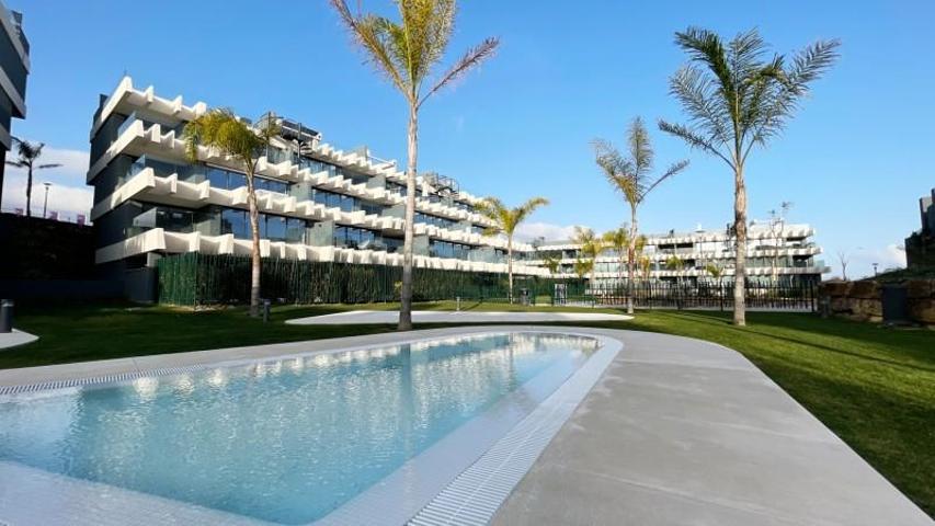 Apartamento en venta en Estepona, Estepona East - Oasis325 photo 0