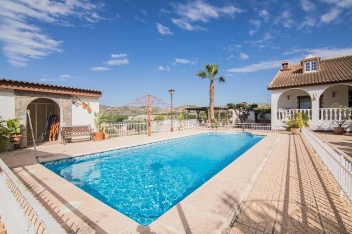 Chalet en venta en Elche, Carretera aspe photo 0