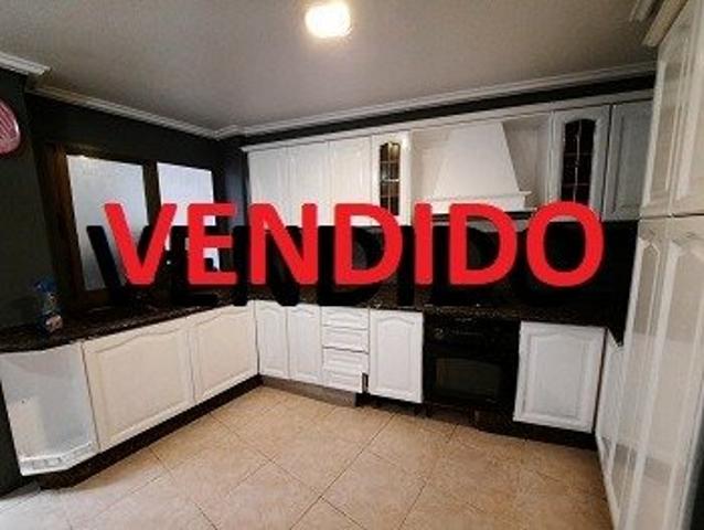 Piso en venta en Elche, Plaza Barcelona photo 0