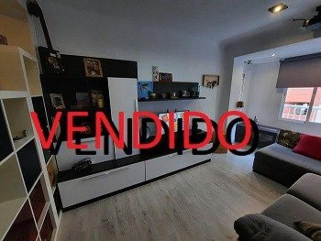 Piso en venta en Elche, Plaza Barcelona photo 0