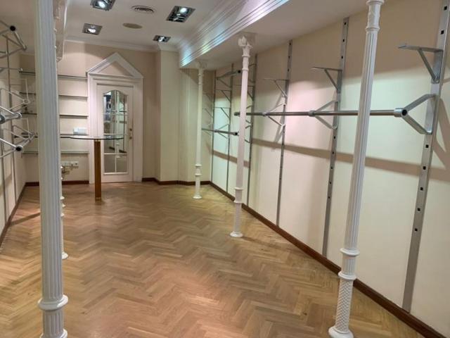 Local comercial en venta en Córdoba, Centro photo 0