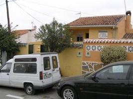 Casa en venta en Marbella, Nueva Andalucia photo 0