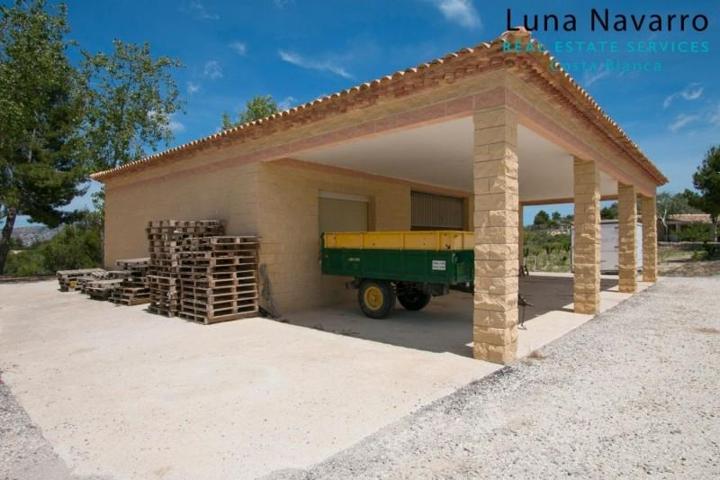 Chalet en venta en Confrides, Confrides - Benimantell - Guadalest photo 0
