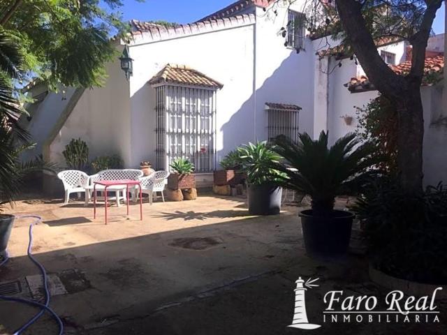Chalet en venta en Sanlúcar de Barrameda, Barrio Alto photo 0