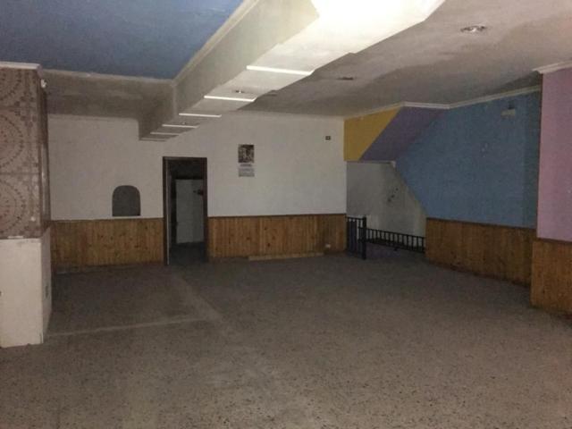 Local comercial en venta en Santiago de Compostela, Santiago De Compostela photo 0