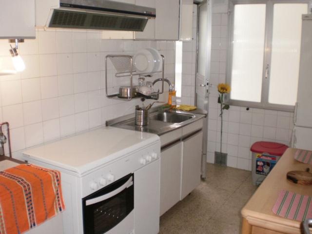 Piso en venta en Santiago de Compostela, O Ensanche photo 0