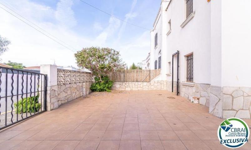 Casa en venta en Empuriabrava, Muga photo 0