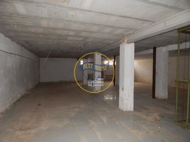 Nave industrial en venta en Albaida, Albaida photo 0