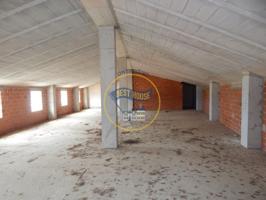 Edificio en venta en Agullent, Agullent photo 0