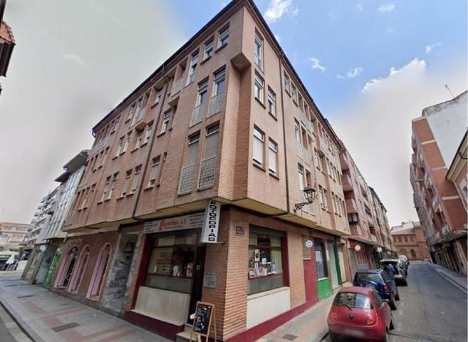 Piso en venta en Palencia photo 0