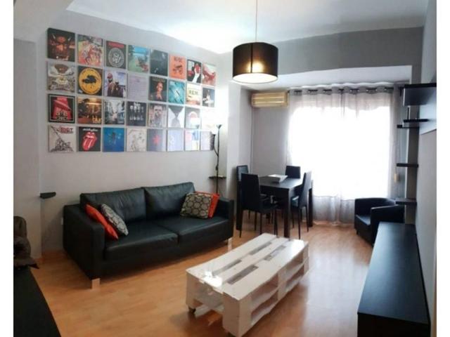 Piso en venta en Alicante, Carolinas photo 0