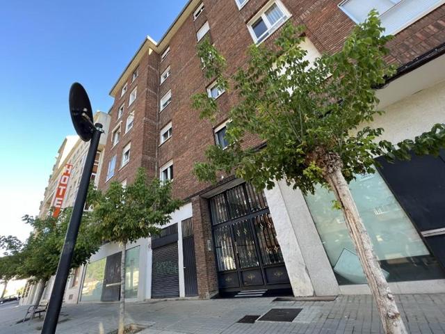 Piso en venta en Palencia photo 0