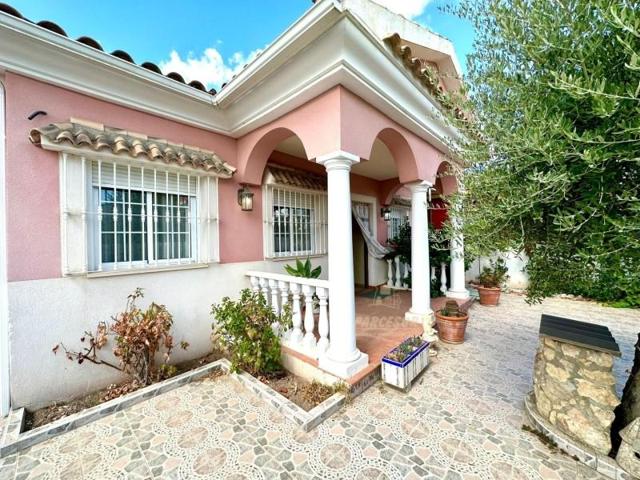 Casa con terreno en venta en Córdoba, El Higuerón photo 0